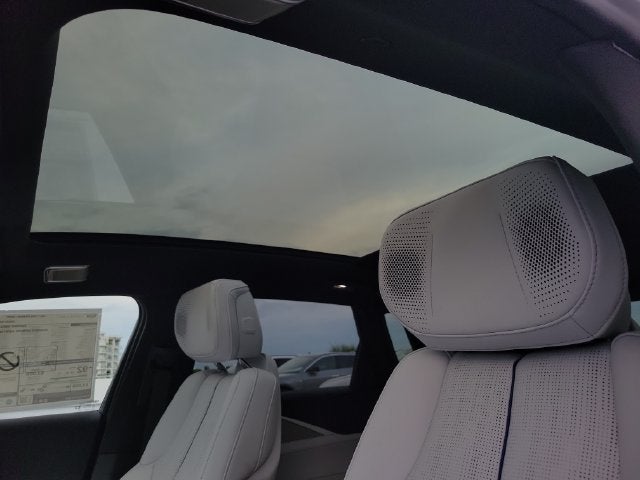 2027 Cadillac LYRIQ Premium Luxury