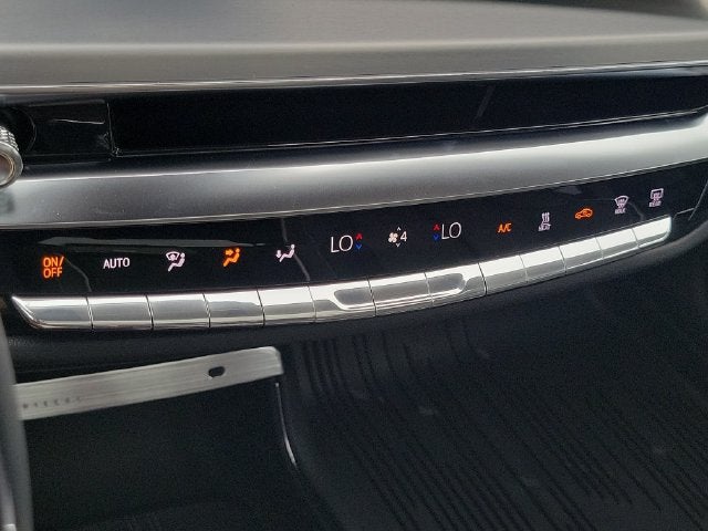 2027 Cadillac LYRIQ Signature Luxury