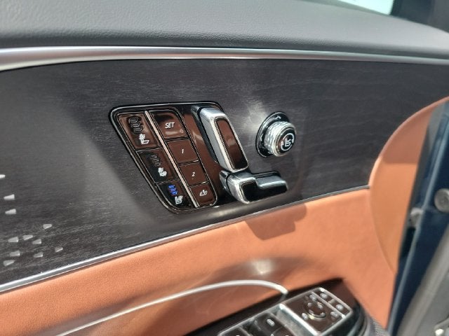 2027 Cadillac LYRIQ Signature Luxury