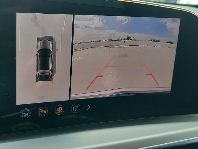 2027 Cadillac LYRIQ Signature Luxury