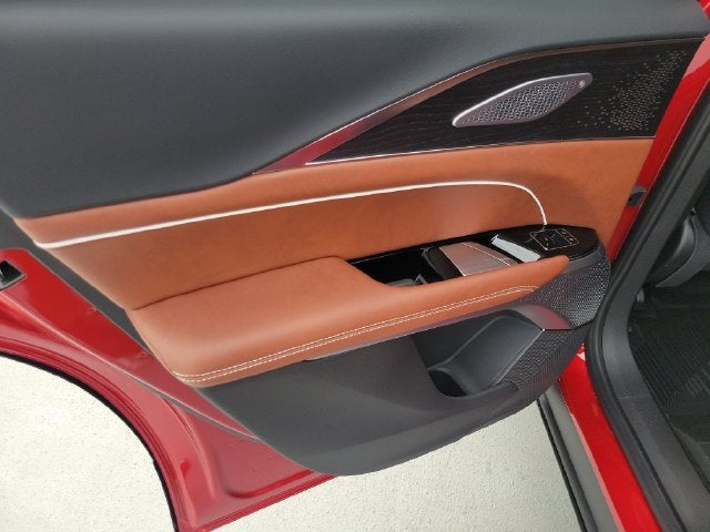 2027 Cadillac LYRIQ Signature Luxury