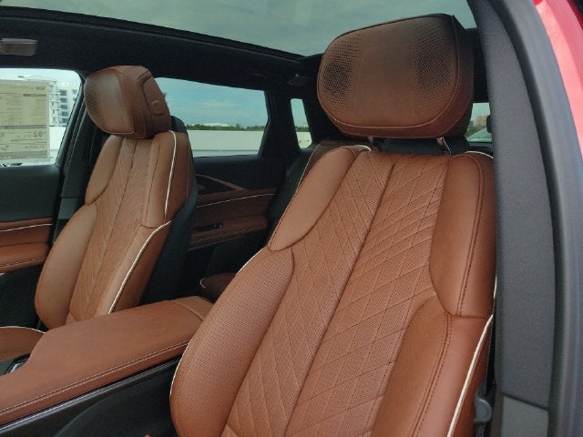 2027 Cadillac LYRIQ Signature Luxury