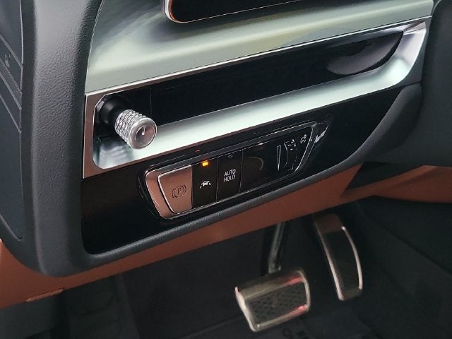 2027 Cadillac LYRIQ Signature Luxury
