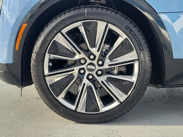 2027 Cadillac LYRIQ Signature Luxury