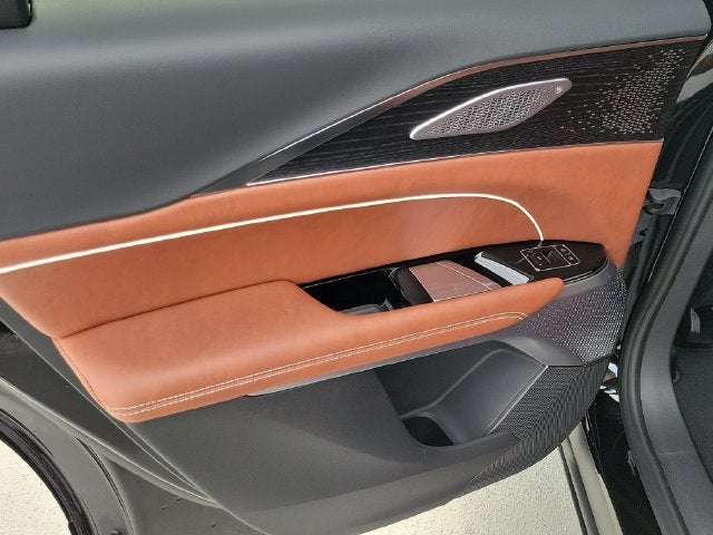 2027 Cadillac LYRIQ Signature Luxury