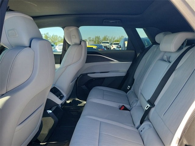 2025 Cadillac LYRIQ Sport 1