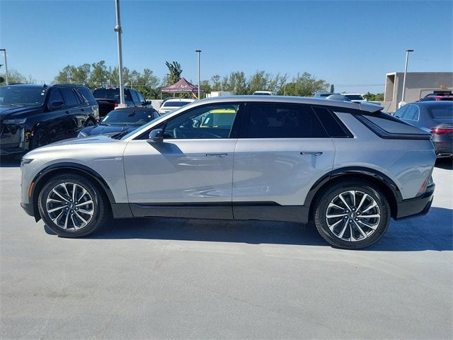 2025 Cadillac LYRIQ Sport 1