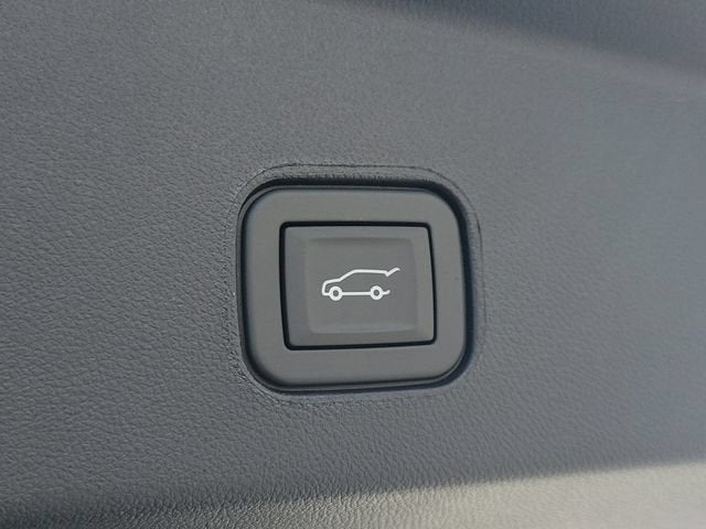 2027 Cadillac LYRIQ Sport