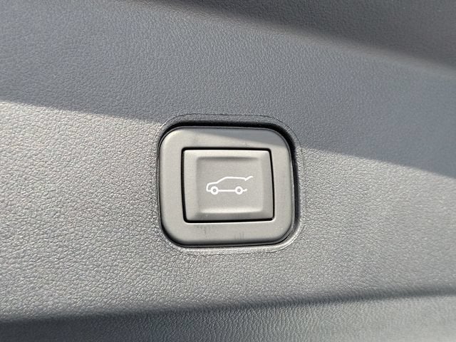 2027 Cadillac LYRIQ Sport