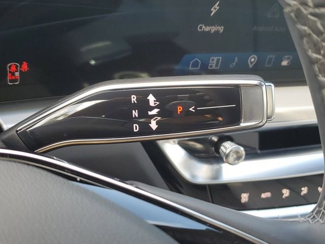2025 Cadillac LYRIQ Sport 1