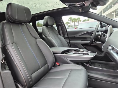 2025 Cadillac LYRIQ Sport 1