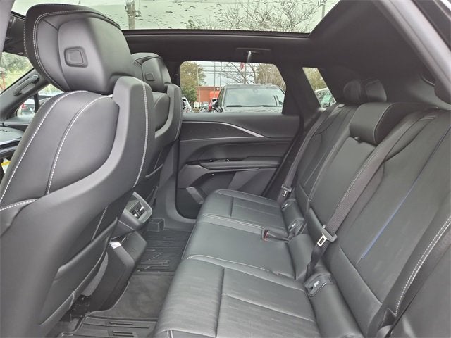 2025 Cadillac LYRIQ Sport 1