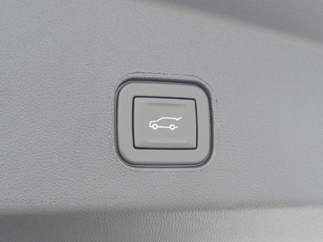 2027 Cadillac LYRIQ Sport - Photo 13
