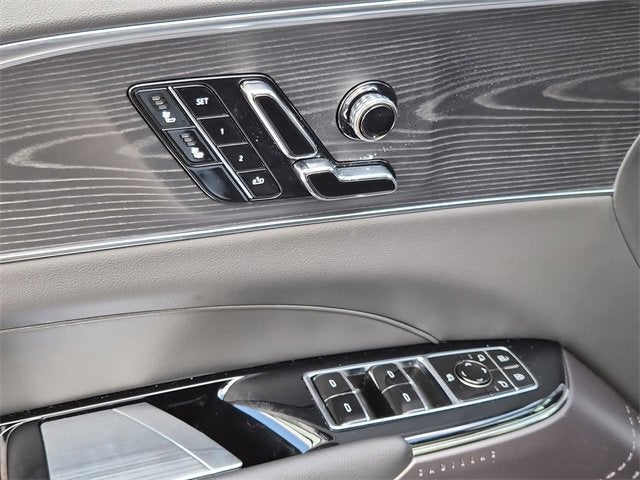 2025 Cadillac LYRIQ Sport 1