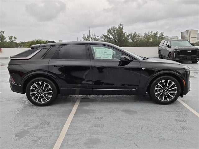 2025 Cadillac LYRIQ Sport 1