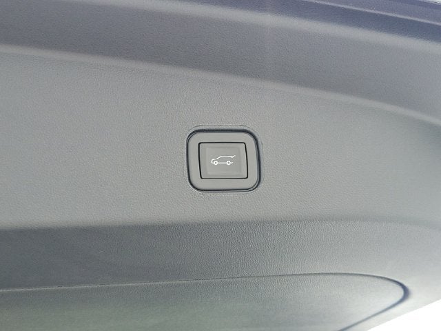 2027 Cadillac LYRIQ Sport
