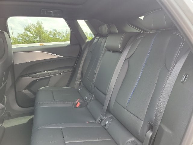 2027 Cadillac LYRIQ Sport
