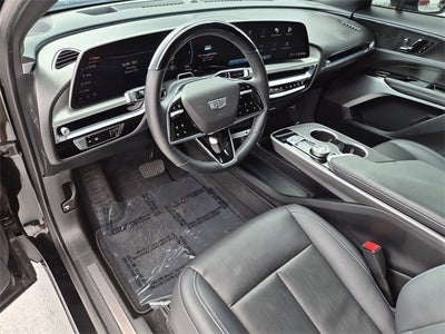 2024 Cadillac LYRIQ Sport 2