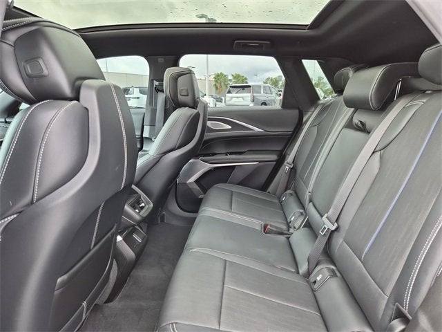 2024 Cadillac LYRIQ Sport 2