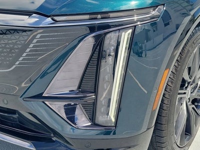 2024 Cadillac LYRIQ Sport 3