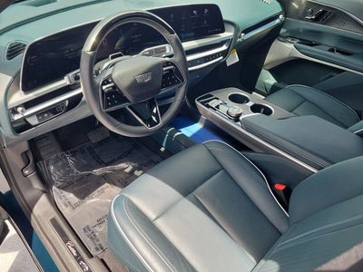 2024 Cadillac LYRIQ Sport 3