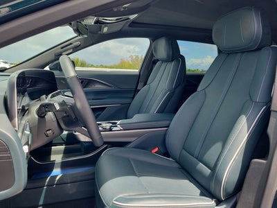 2024 Cadillac LYRIQ Sport 3