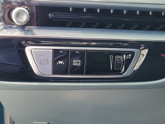 2024 Cadillac LYRIQ Sport 3