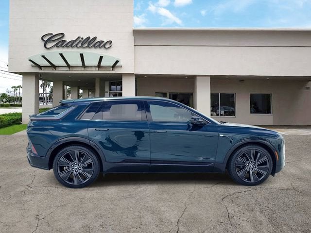 2024 Cadillac LYRIQ Sport 3