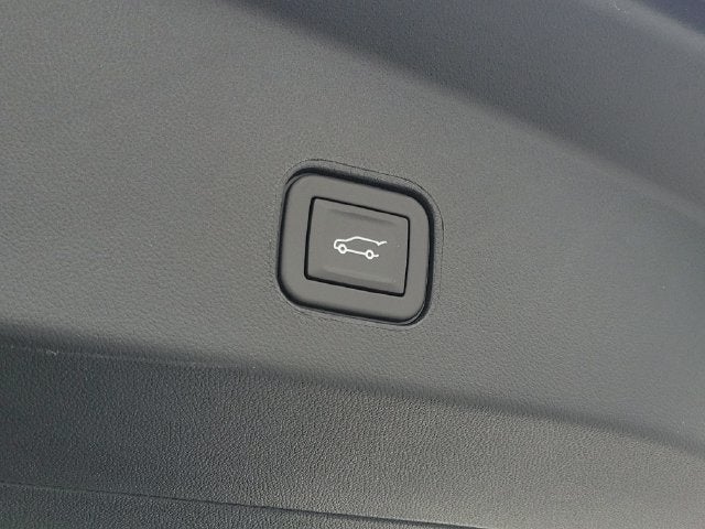 2027 Cadillac LYRIQ Premium Sport