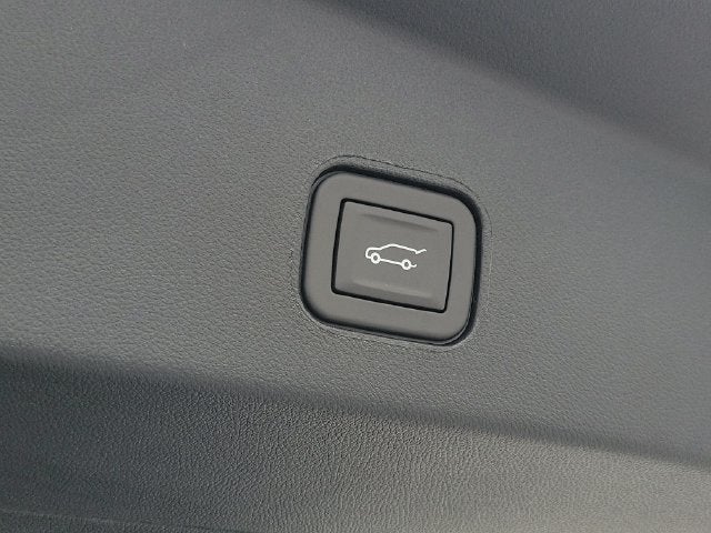 2027 Cadillac LYRIQ Signature Sport