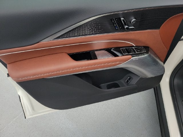 2027 Cadillac LYRIQ Signature Sport
