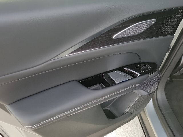 2027 Cadillac LYRIQ Signature Sport