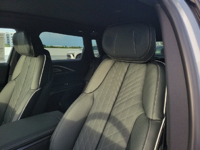 2027 Cadillac LYRIQ Signature Sport