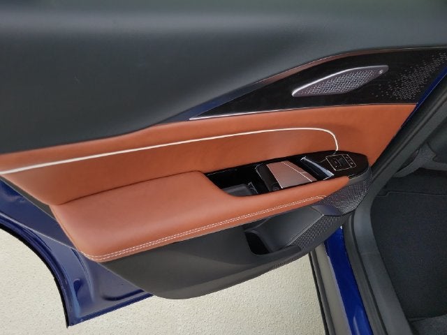 2027 Cadillac LYRIQ Signature Sport