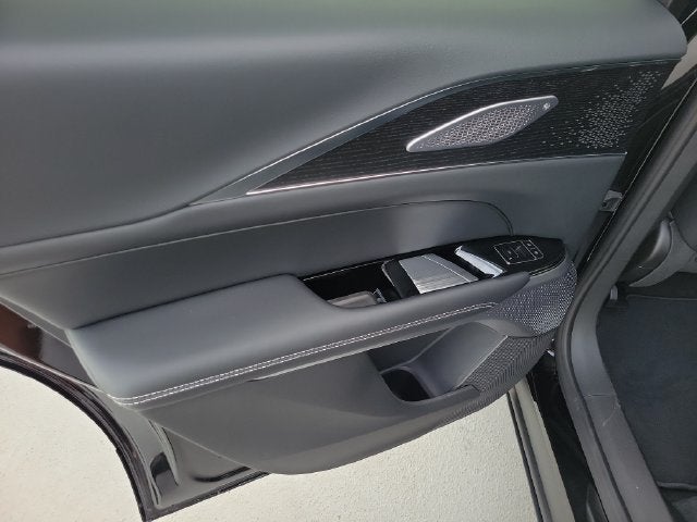 2027 Cadillac LYRIQ Signature Sport