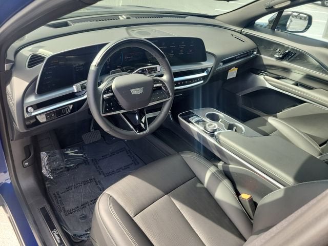 2025 Cadillac LYRIQ Sport 3