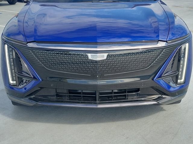 2025 Cadillac LYRIQ Sport 3