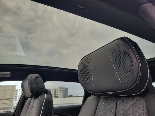 2027 Cadillac LYRIQ Signature Sport