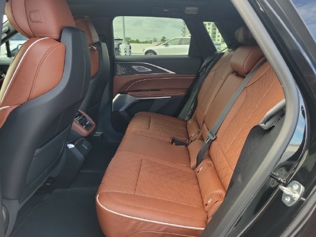 2027 Cadillac LYRIQ Signature Sport