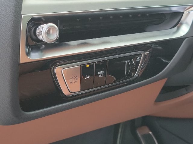2027 Cadillac LYRIQ Signature Sport