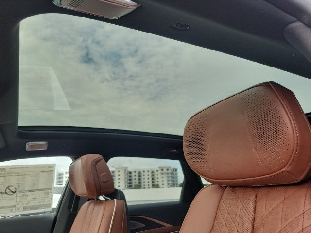 2027 Cadillac LYRIQ Signature Sport - Photo 22