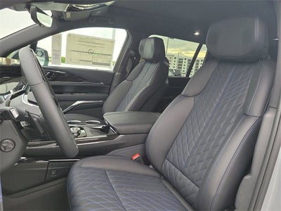 2026 Cadillac ESCALADE IQL Luxury