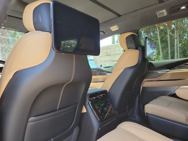 2026 Cadillac ESCALADE IQL Premium Luxury
