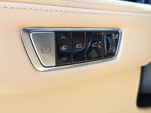 2026 Cadillac ESCALADE IQL Premium Luxury