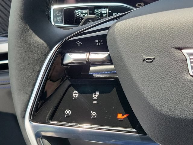 2026 Cadillac ESCALADE IQL Sport