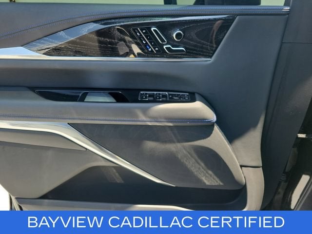 2026 Cadillac ESCALADE IQL Sport