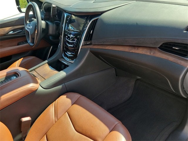 2020 Cadillac Escalade Luxury