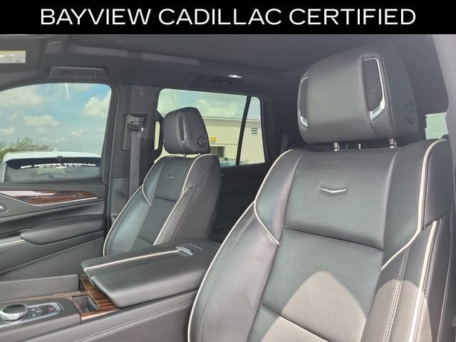 2022 Cadillac Escalade Premium Luxury