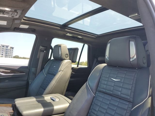 2023 Cadillac Escalade Premium Luxury Platinum