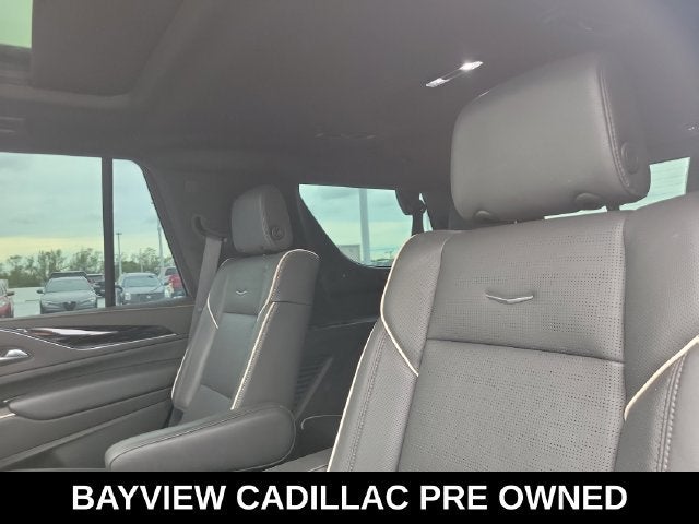 2022 Cadillac Escalade Sport